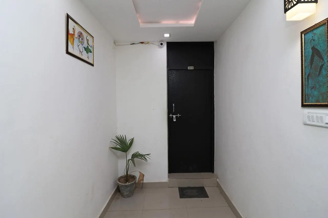 Oyo Flagship 24679 Hotel Green House Agra  3*, Agra (Uttar Pradesh)